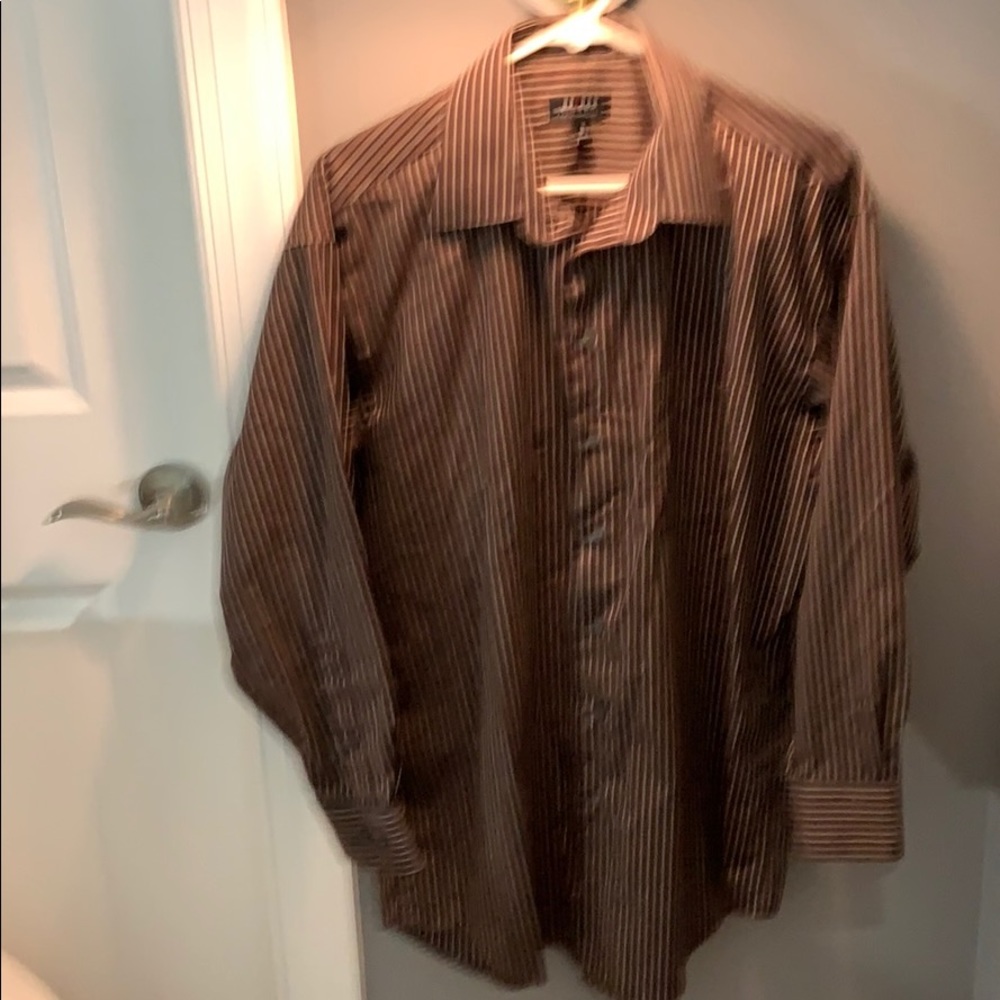 Men’s dress shirt